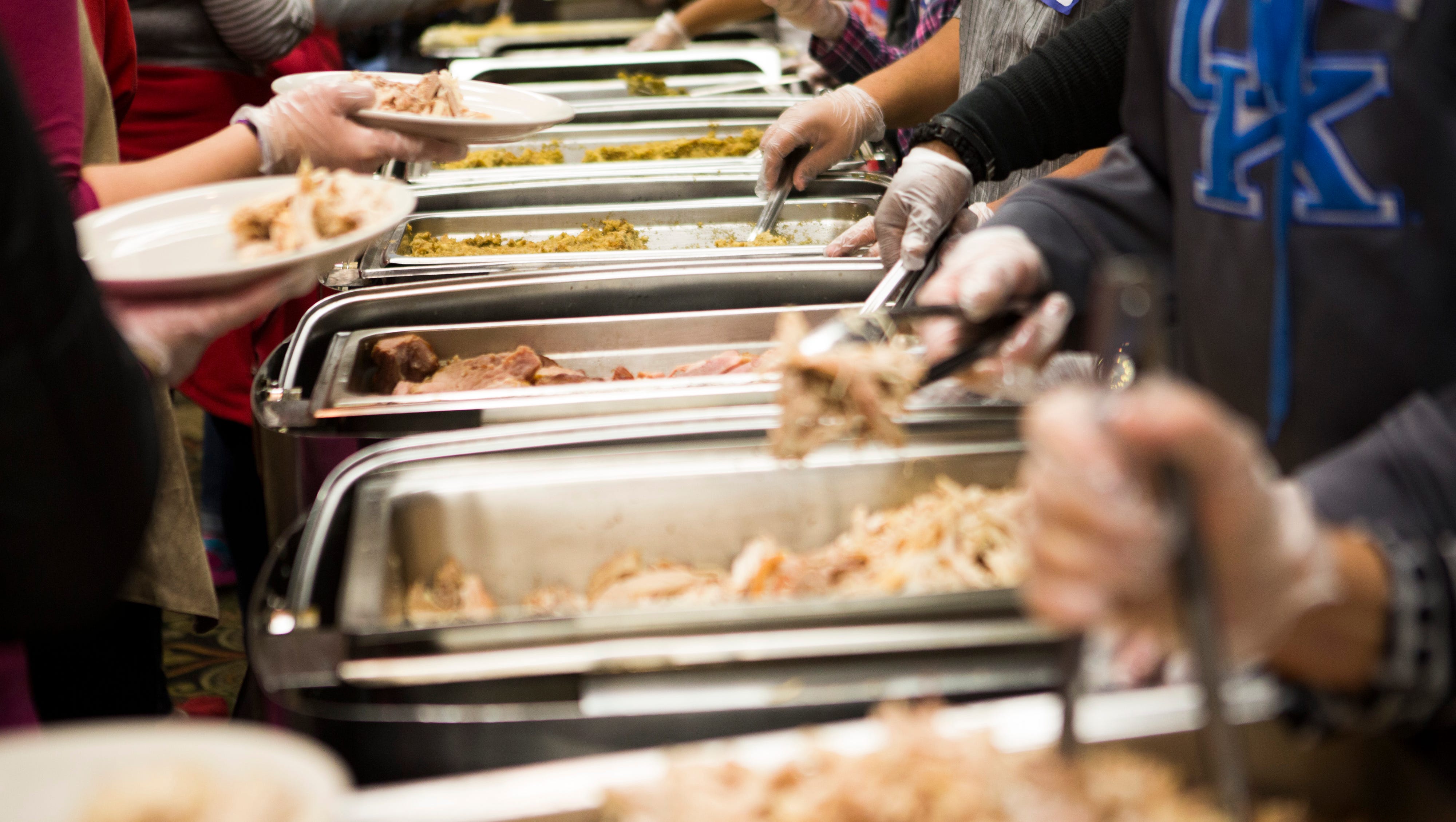Volunteer On Thanksgiving With These 14 Louisville Opportunities