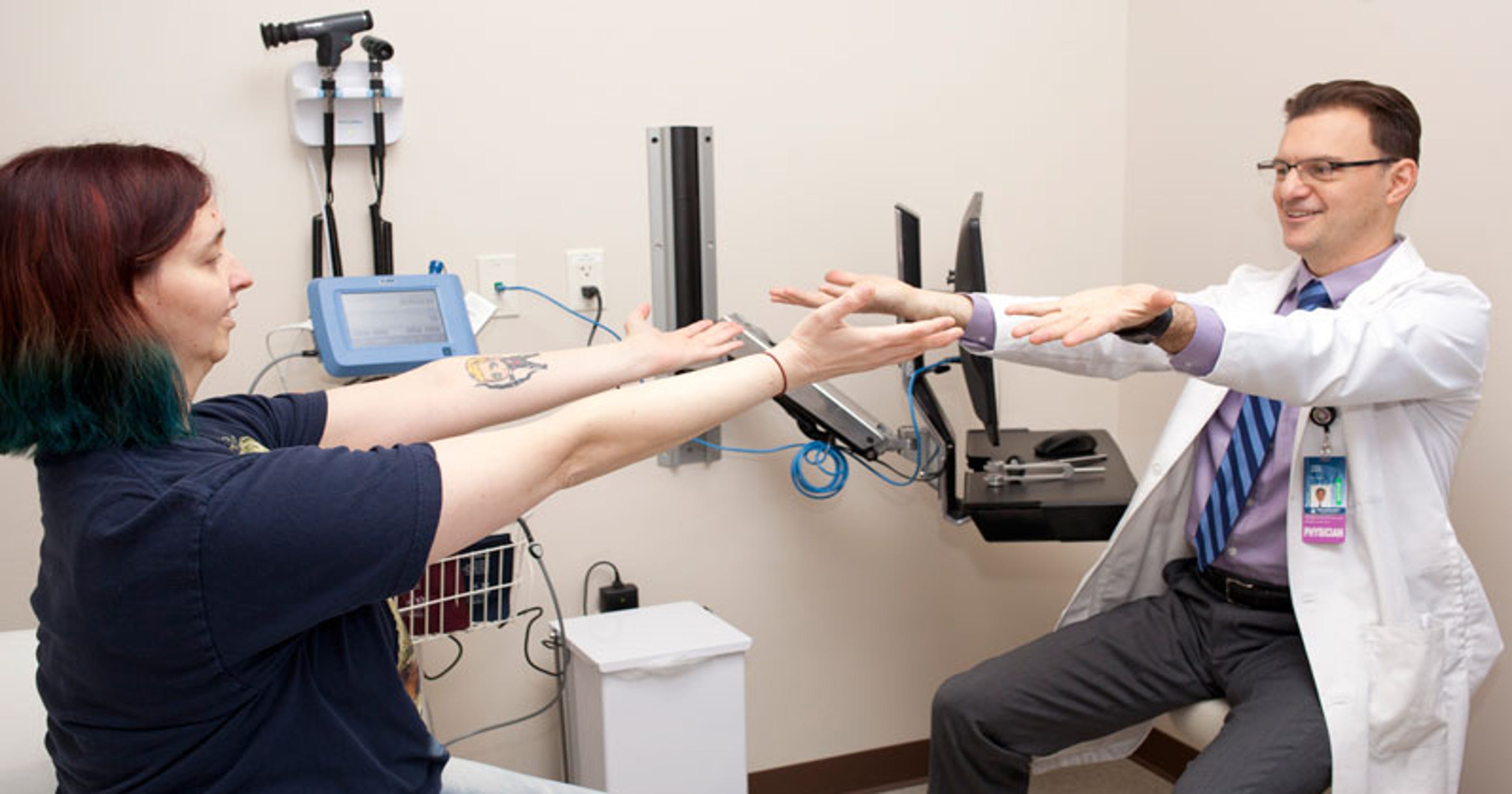 Doctor uses Botox to help dystonia patient move