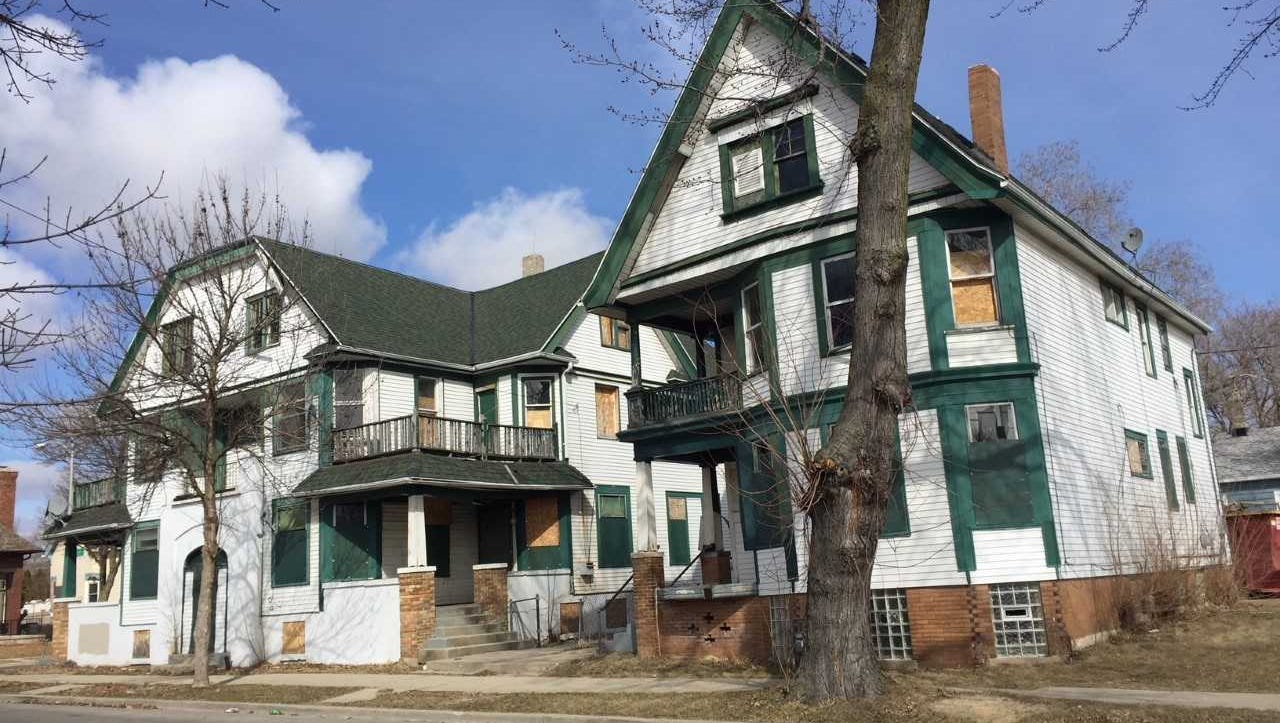 Milwaukee Artists Creating Homes Studios To Help Revive Bronzeville