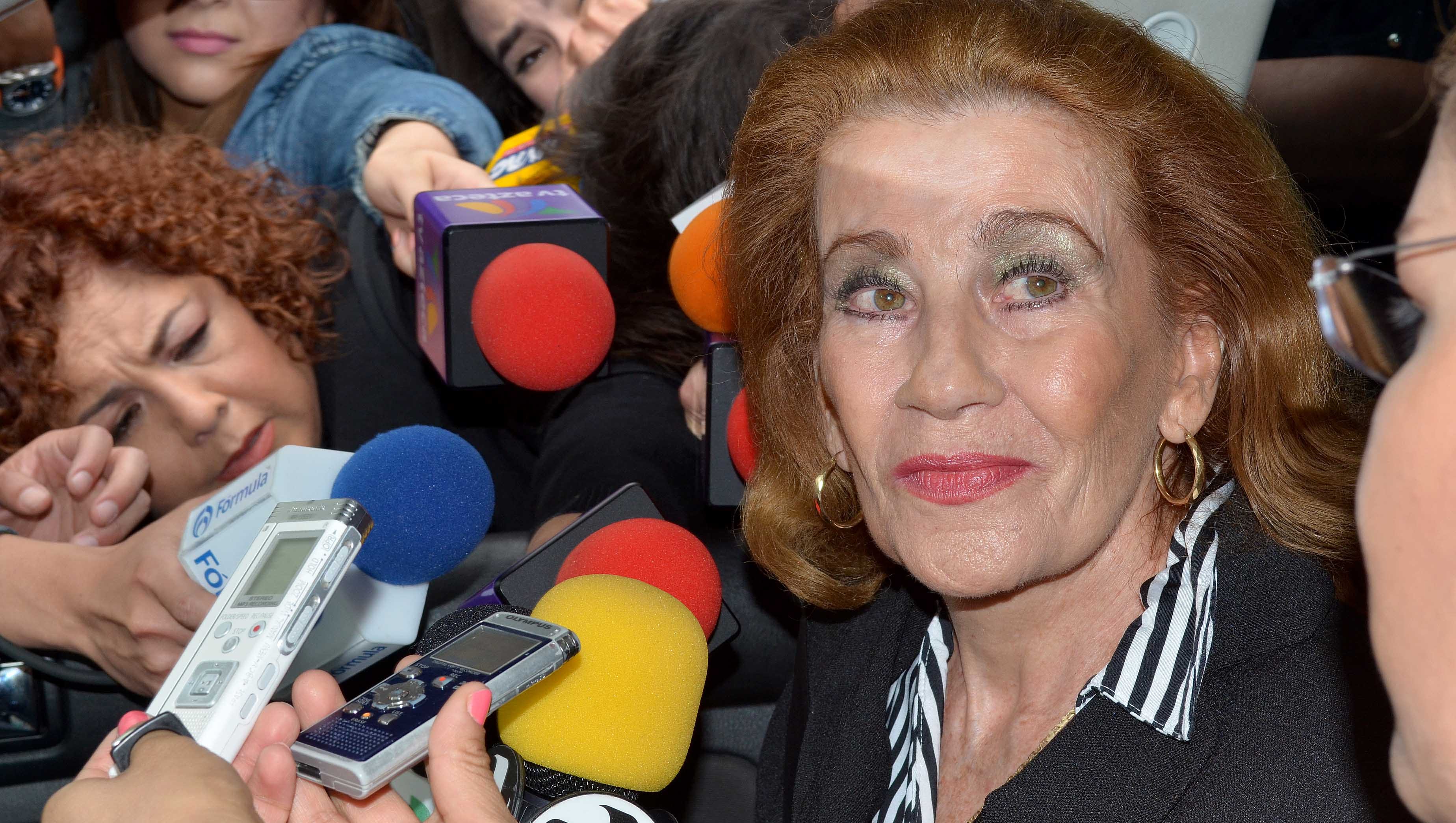 Sepultan A Gonzalo Vega Participó en el doblaje en su primer estelar de la película el extraño mundo de jack en el papel de sally. sepultan a gonzalo vega