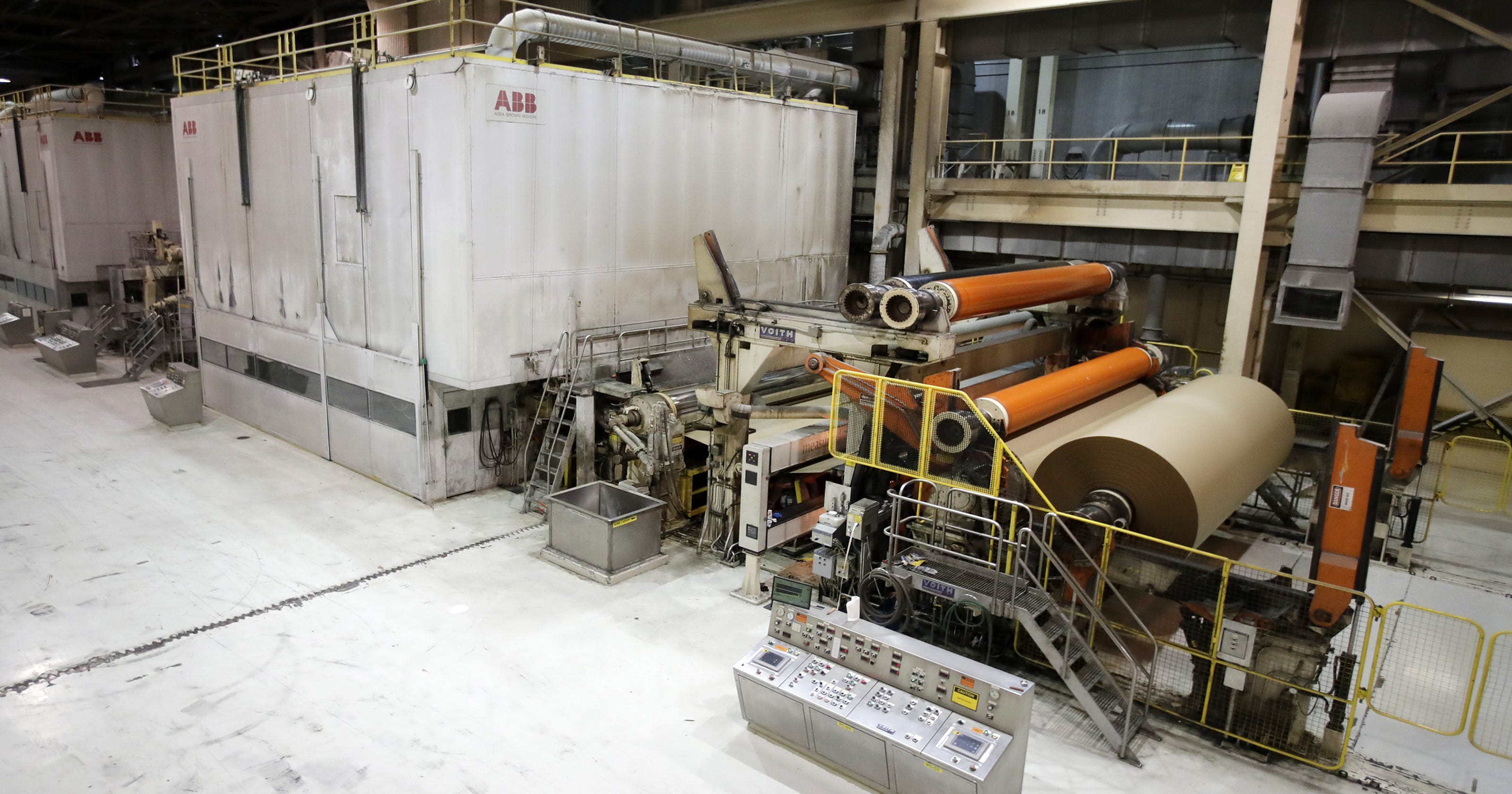 Midwest Paper Group formerly Appleton Coated producing brown paper