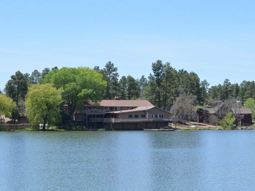 Cool Arizona Cabins For Your Summer Vacation