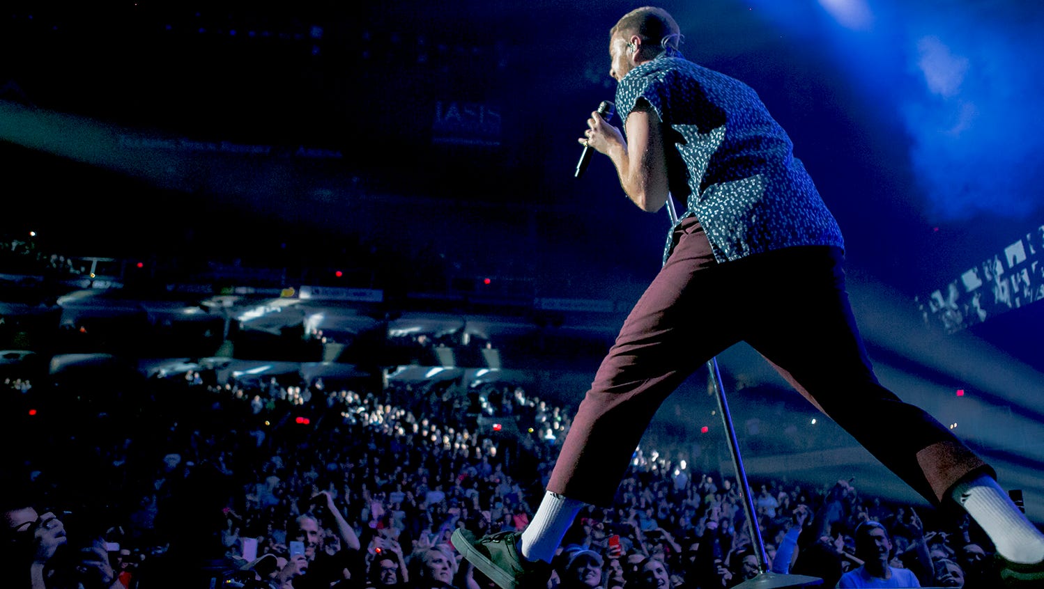 Imagine Dragons launched tour with a crowdpleasing concert in Phoenix