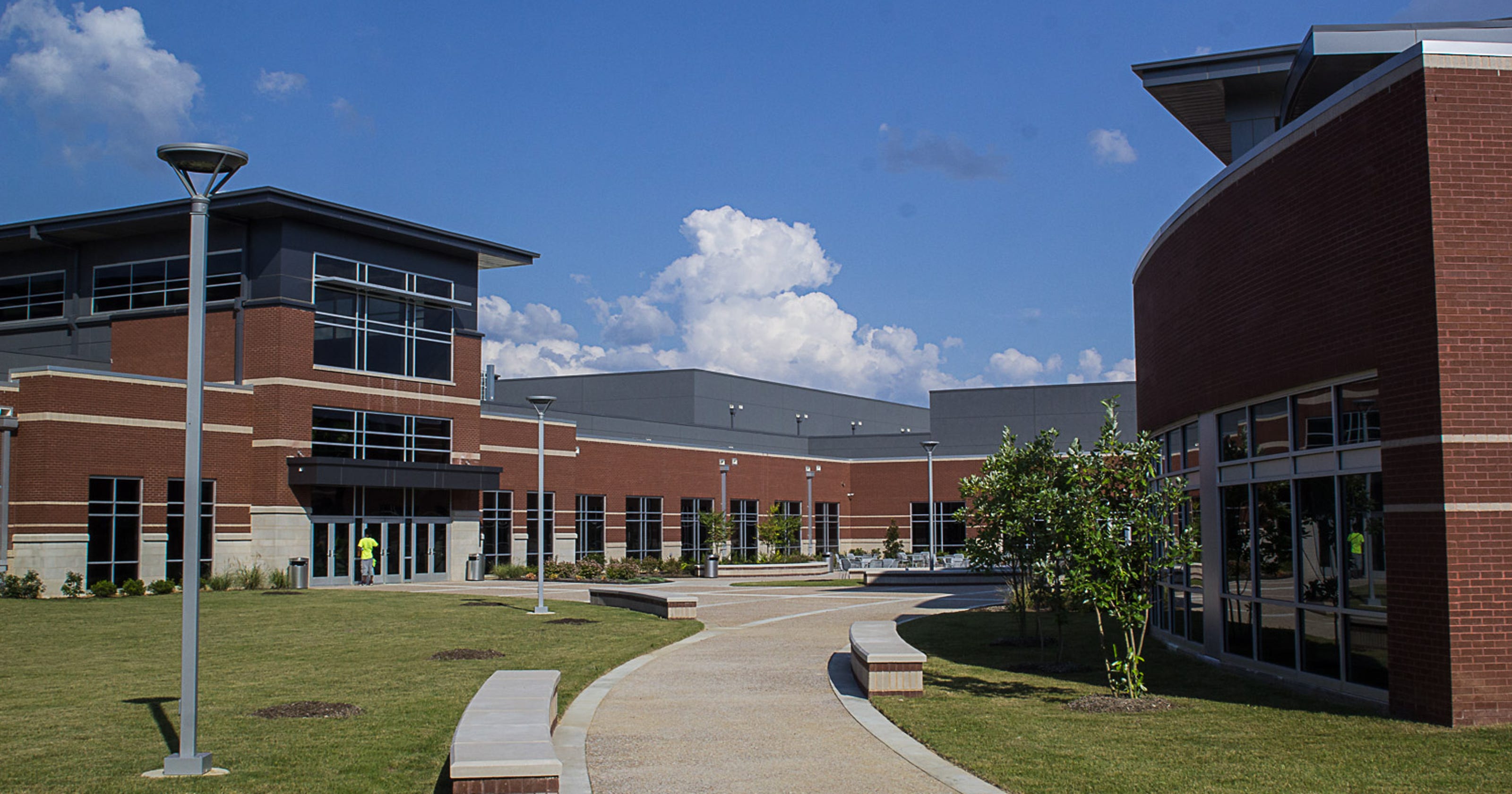 Collierville Partners in Education helps prepare students for the workforce