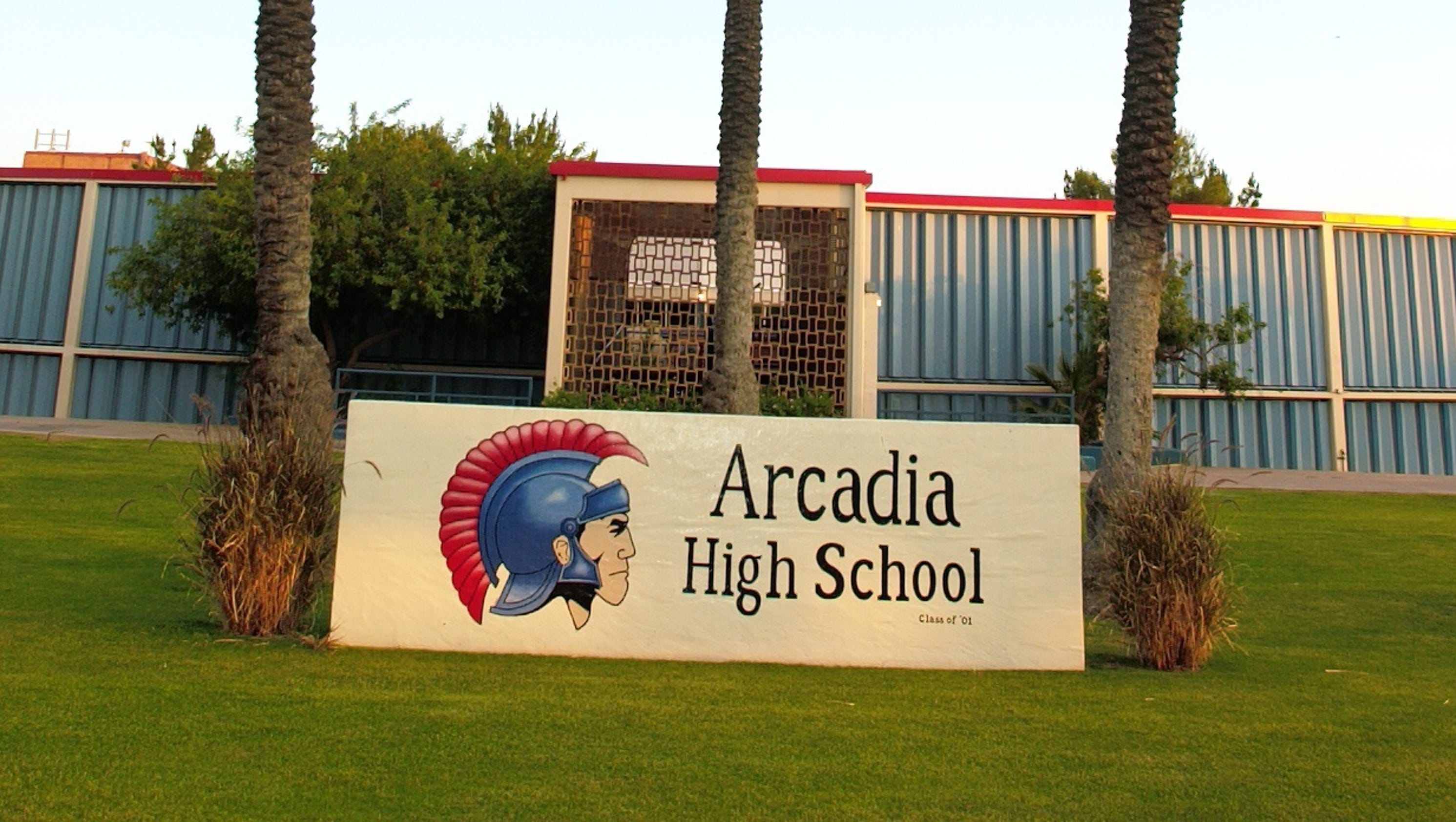 Greatlooking Valley schools Arcadia High School in Scottsdale