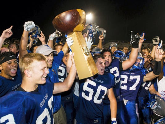 Football Cedar Crest Routs Lebanon In Annual Cedar Bowl 41 7