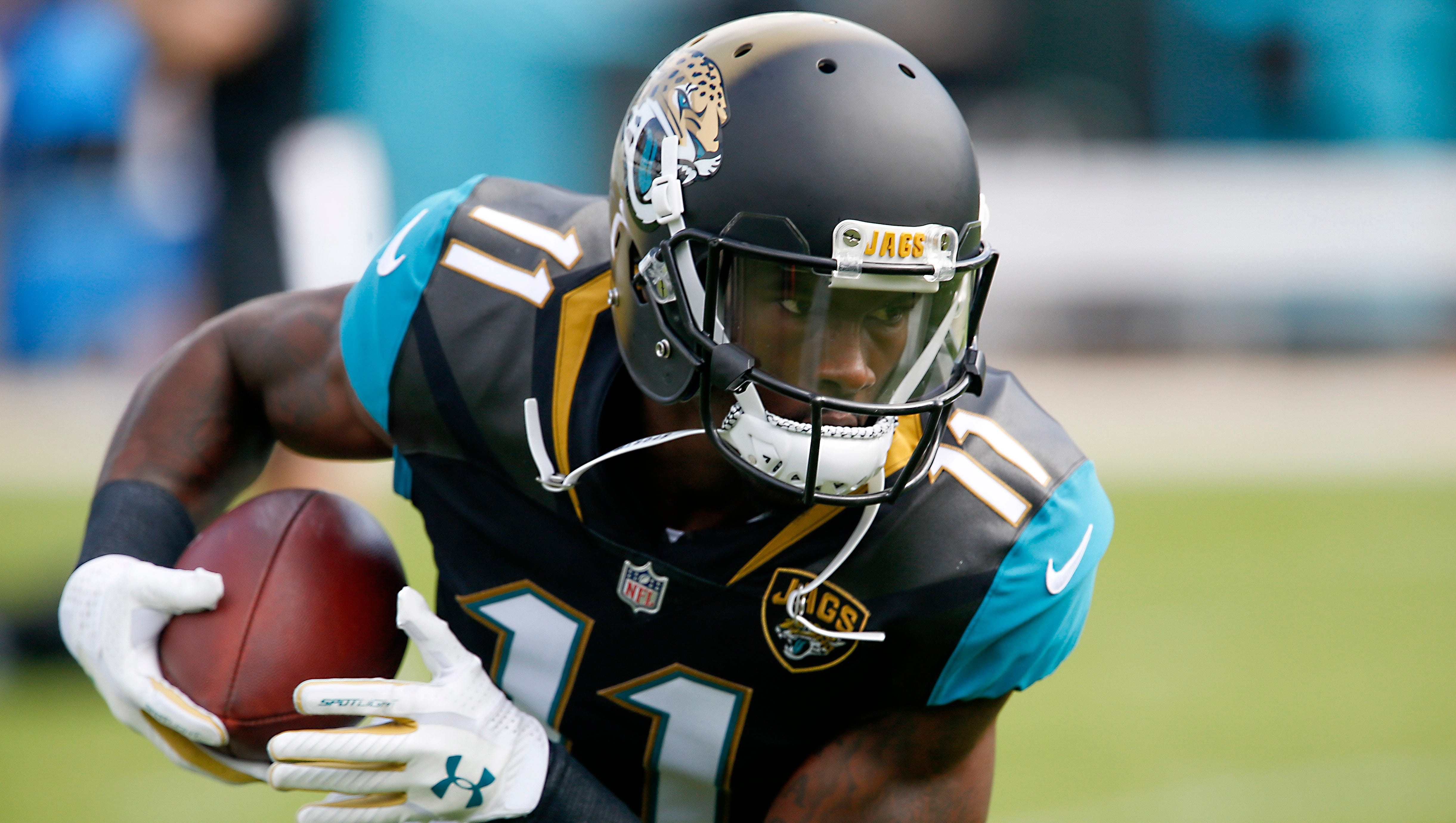 Nfl Survey Players Concerned About Safety Money And Roger Goodell
