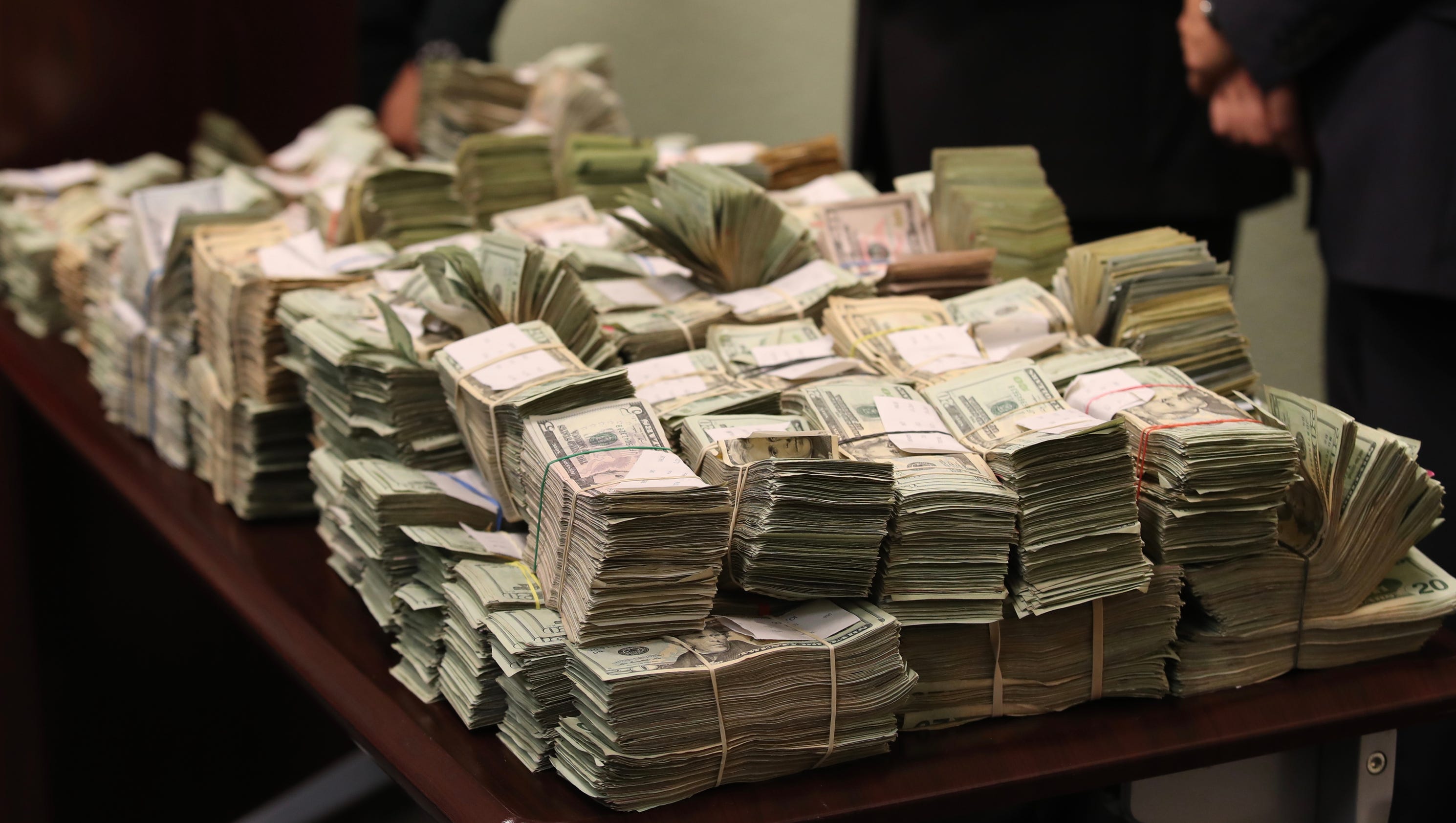 Lee County Sheriff Uncovers Major Drug Bust Arrests Follow - 0gvtq8v