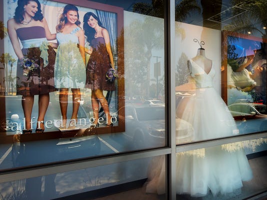 Buying A Wedding Dress Online Deals Custom Gowns Sting Retailers