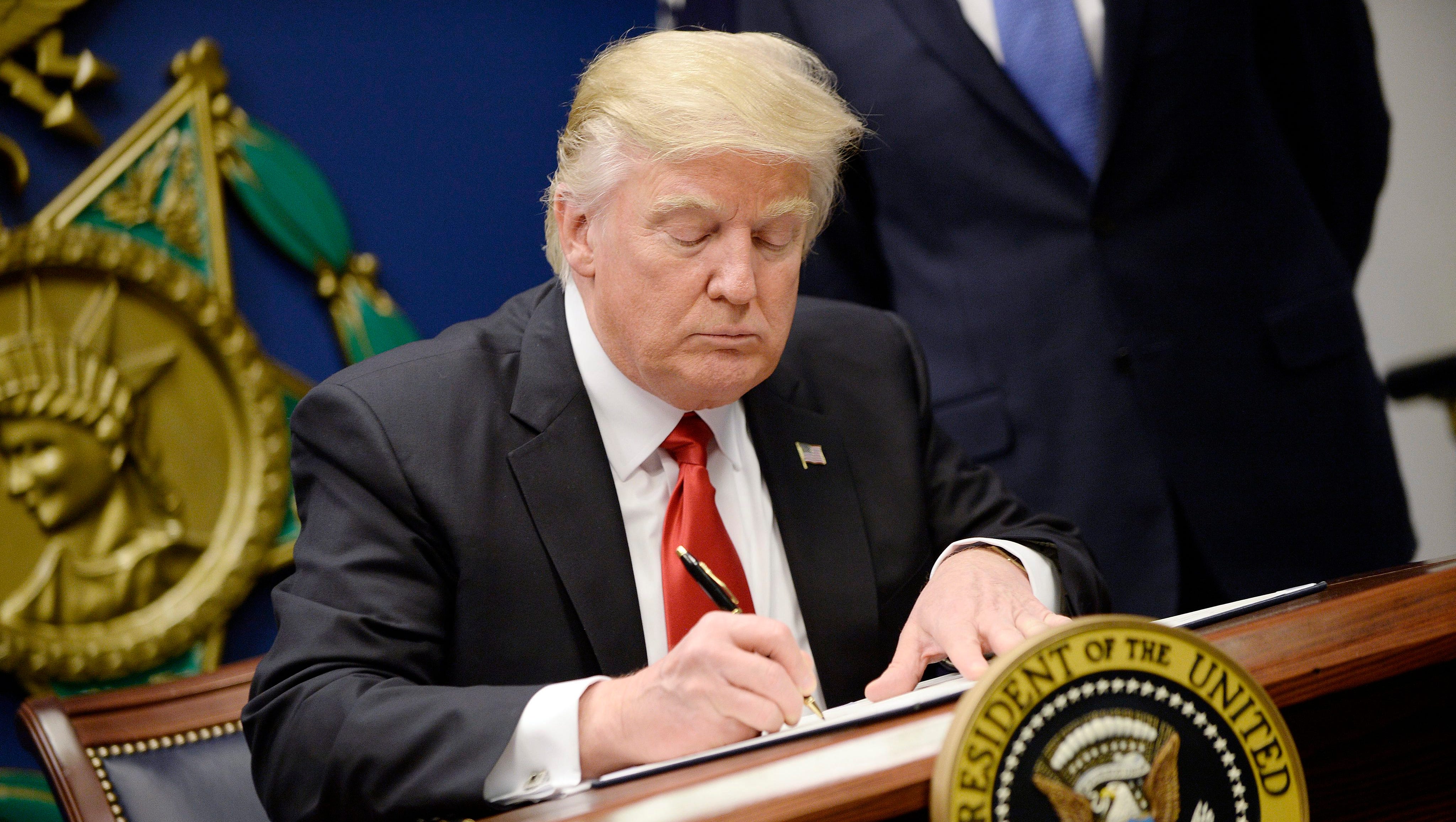 Breaking Down The Facts On Trump S Immigration Order