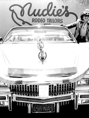 Nudie S Honky Tonk Coming To Lower Broadway