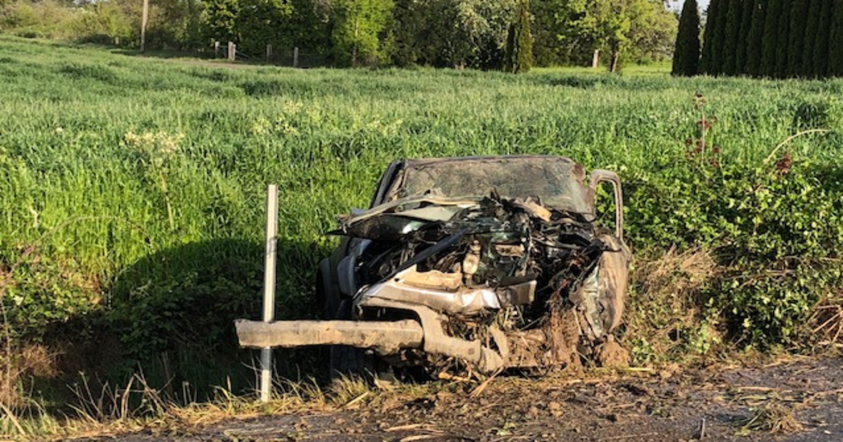 Log Truck Accident Today Oregon - 5b0sypi