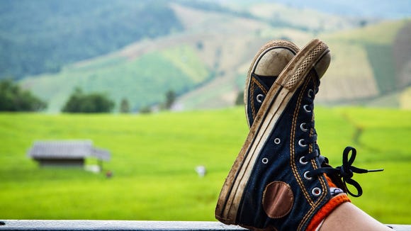 How To Clean Dirty Sneakers In The Washing Machine