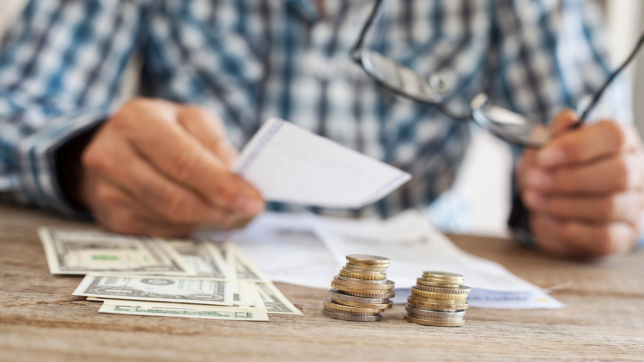 Economy And Finances How Are Americans Doing With Their Money