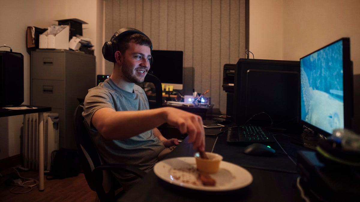 Kfc Cooks Up Video Game Console That Plays Games Stores Hot Chicken