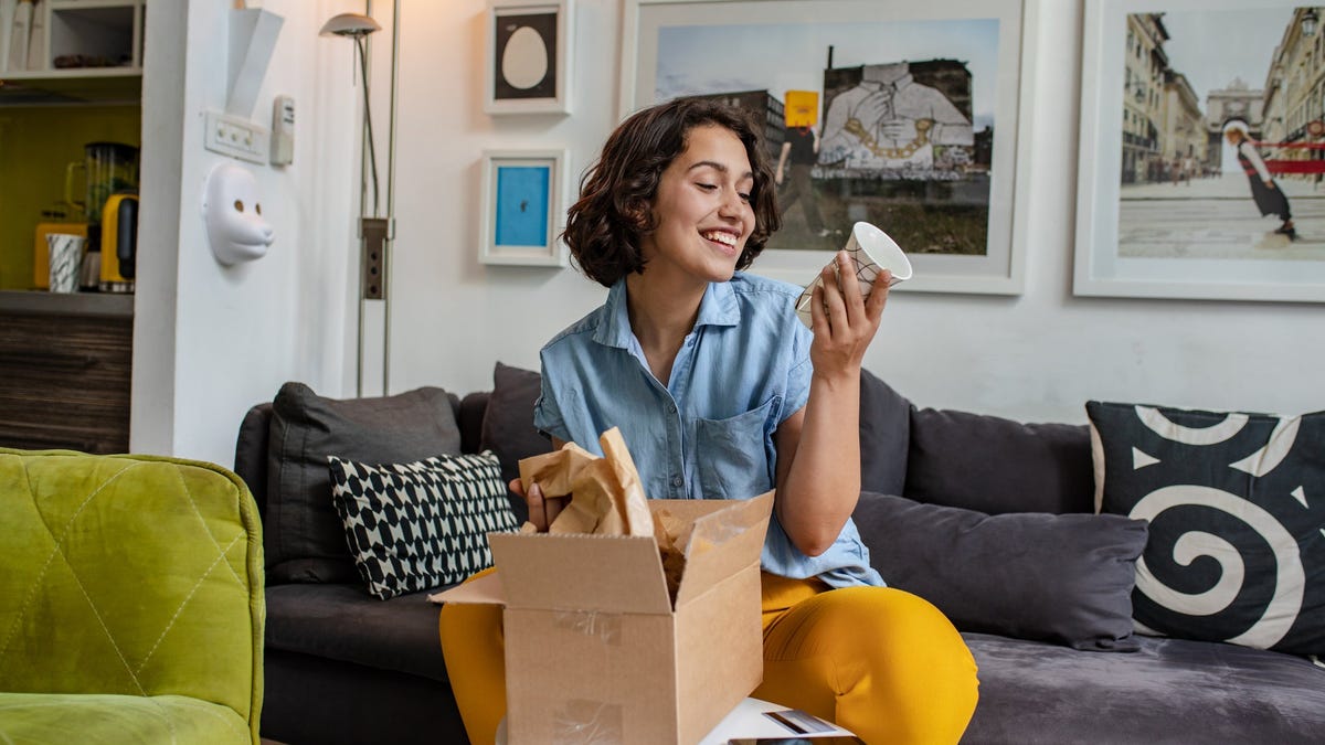 6 apps and sites where you can safely sell just about anything