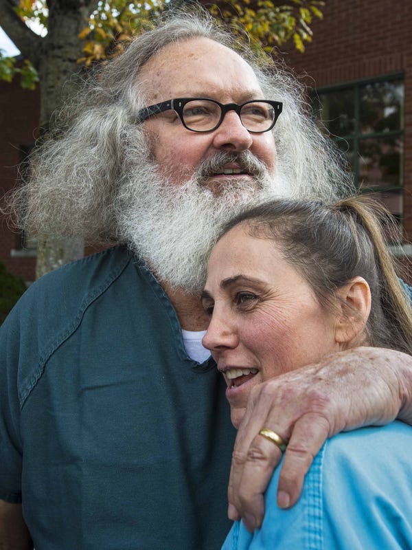 In Vermont Randy And Evi Quaid Fit Right In