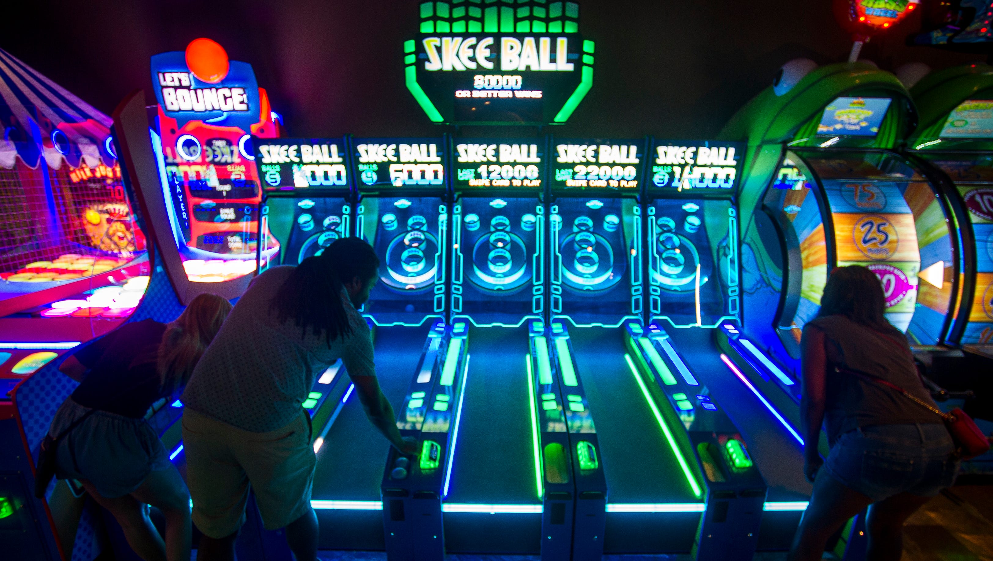 Main Event brings bowling, laser tag, video games and more to West