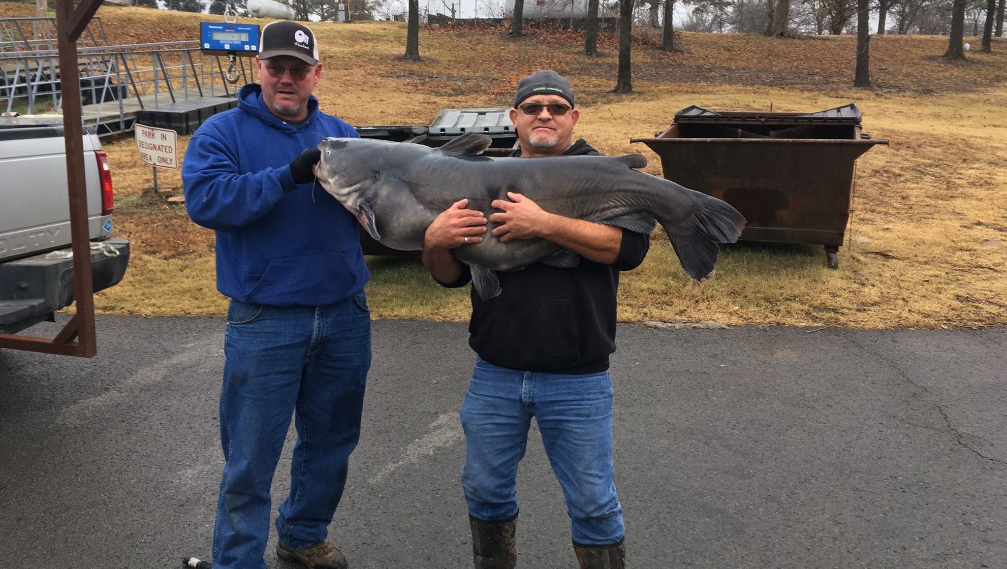 Fisherman's 82pound catfish still no match for Indiana record