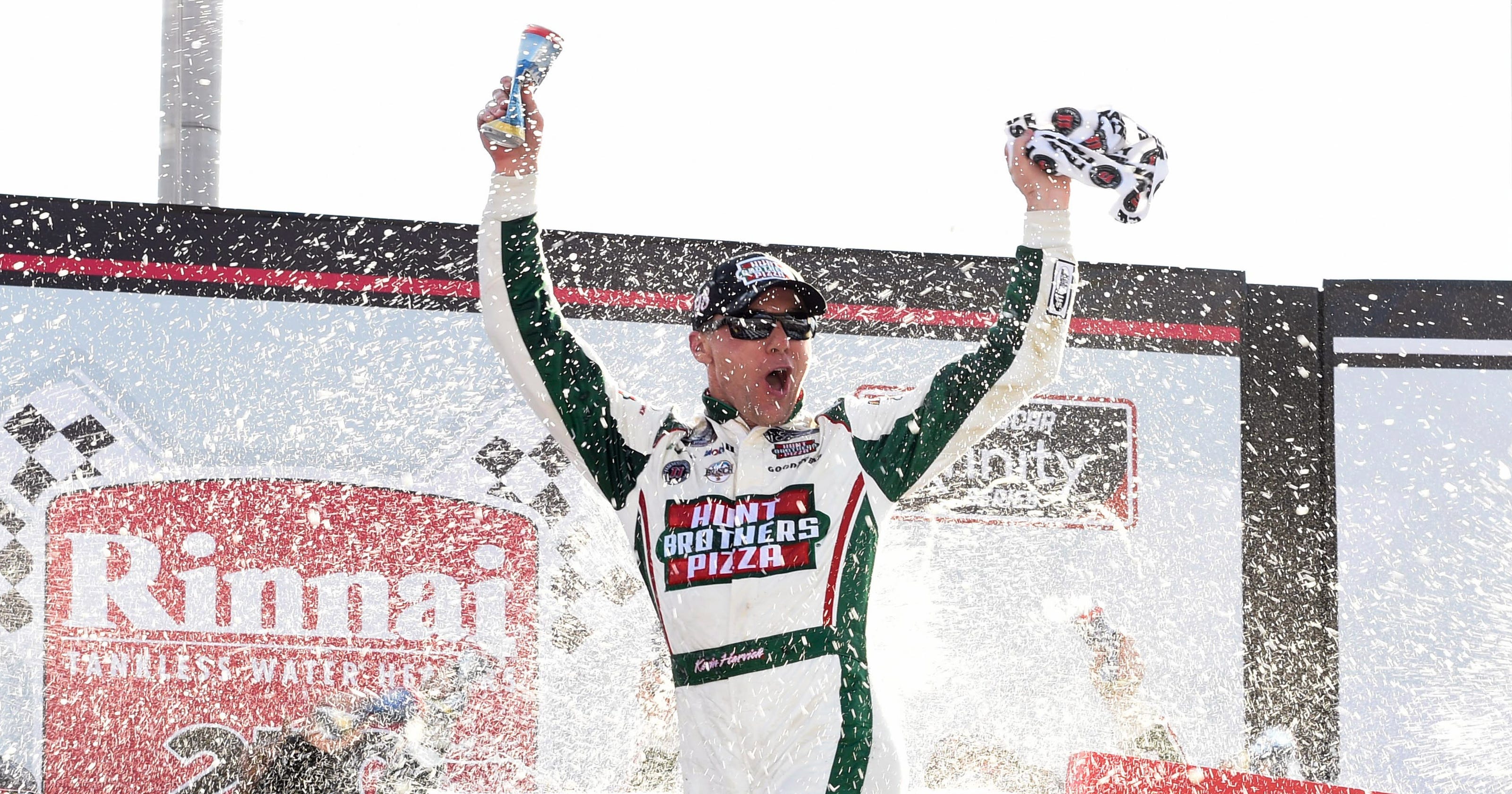 Kevin Harvick dominates NASCAR Xfinity race at Atlanta