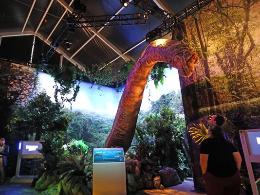 field museum jurassic world exhibit