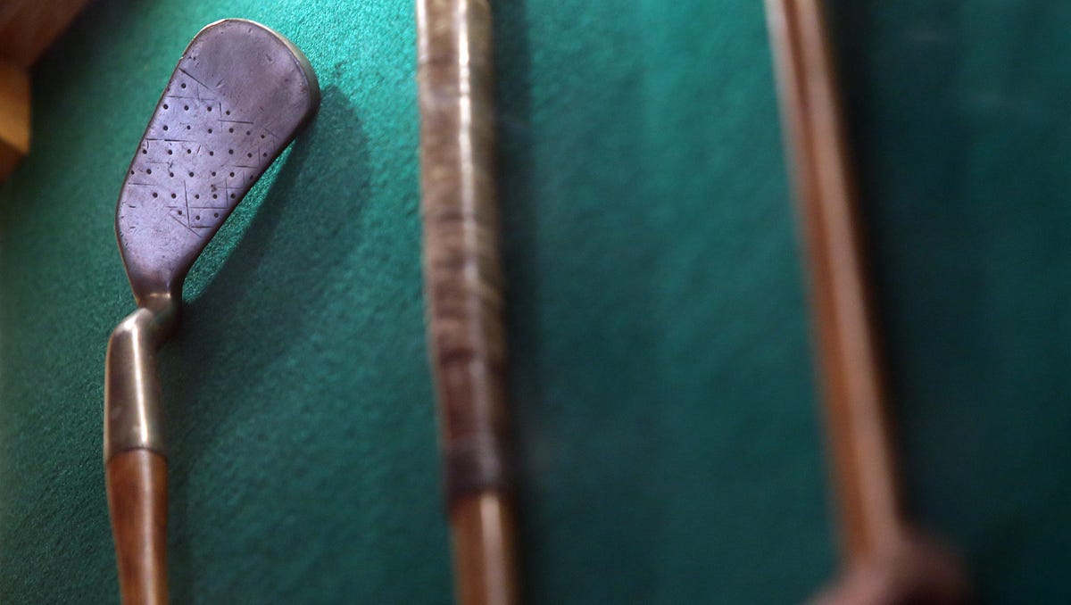 Antique golf equipment collection donated for display at Sunrise C.C.