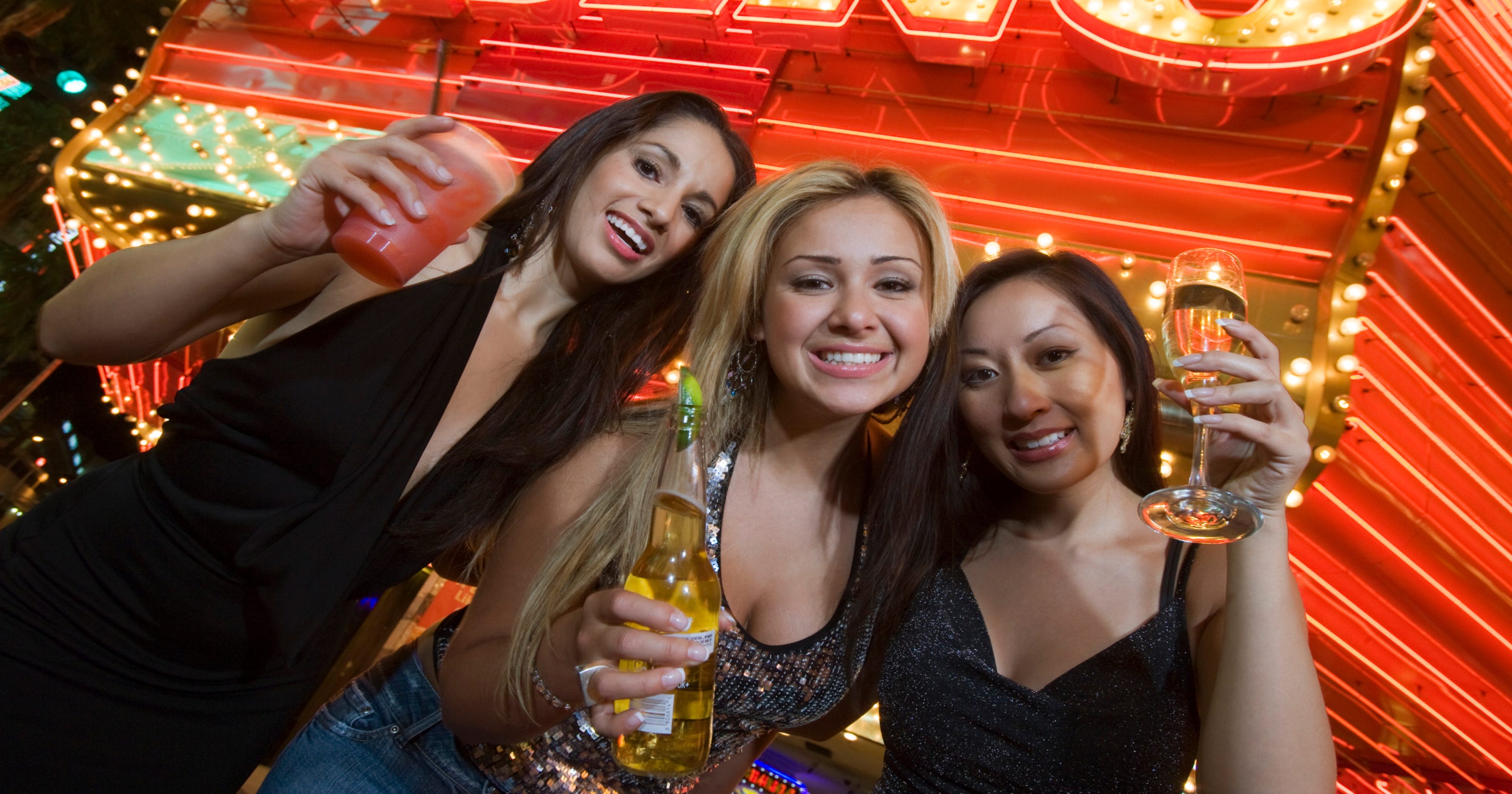 Las Vegas Advisor TGI Friday happyhour deals