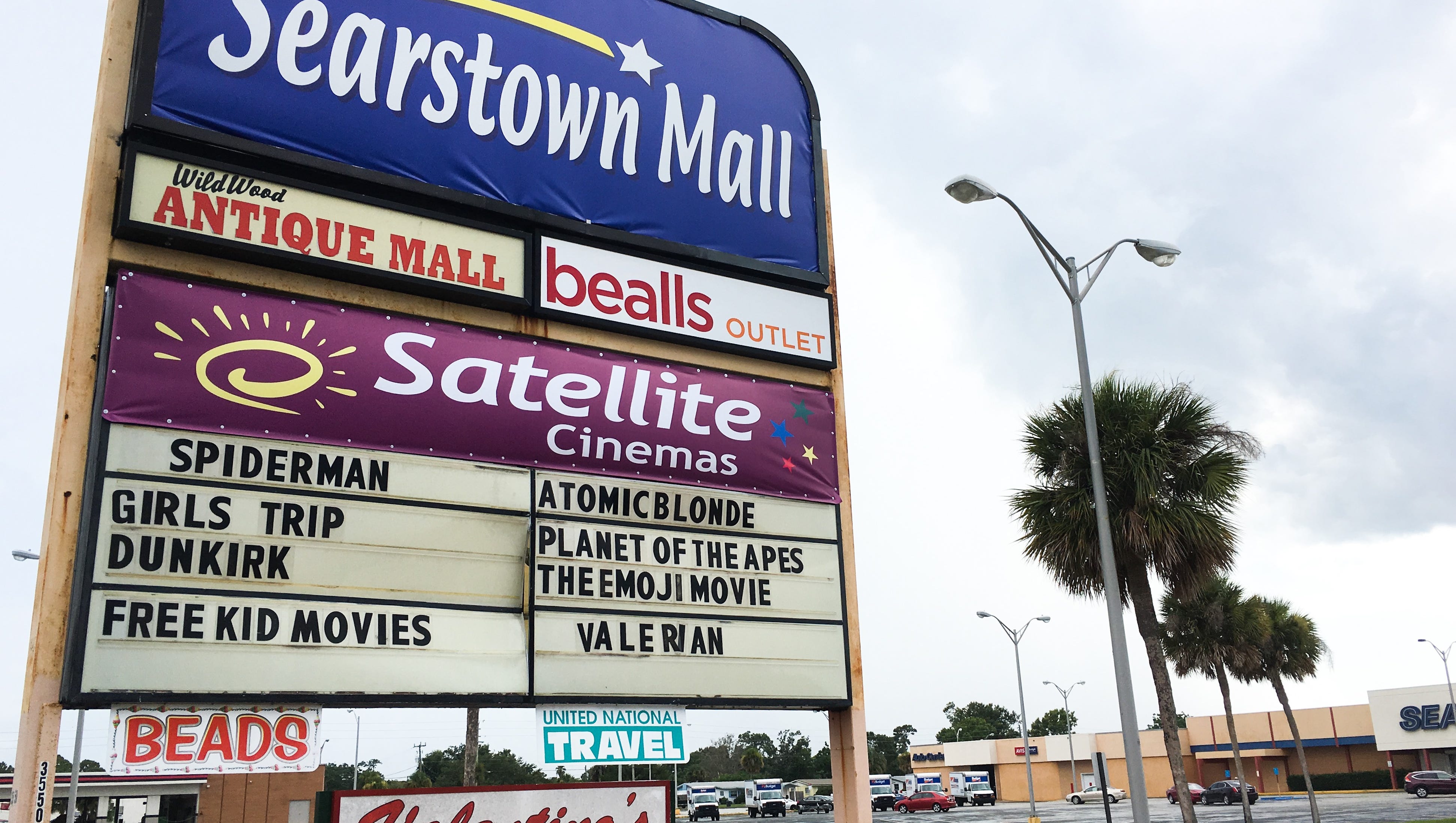 Teen Charged In Bomb Threat At Titusville Mall Video