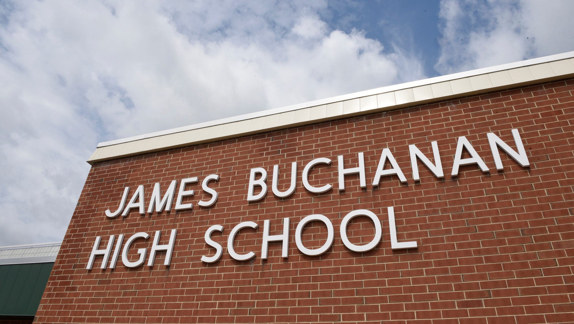 Police investigate threat at James Buchanan High School