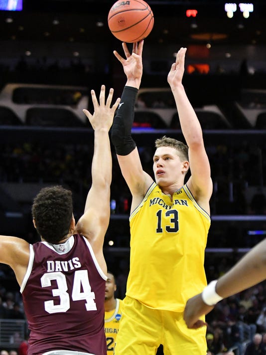 Espn Mock Draft Has Michigan S Moritz Wagner Going In First Round