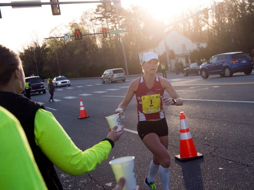 Gina Rouse on mile three of the Knoxville Marathon