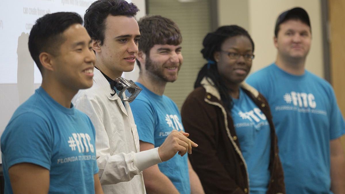 FSU students engage next generation in computer science