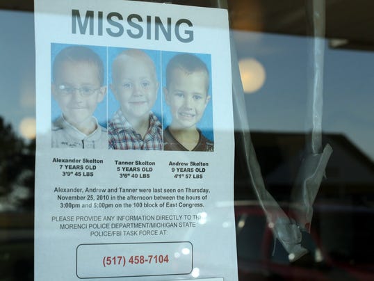 XXX 112810_2909_MISSING_ST.JPG USA MI