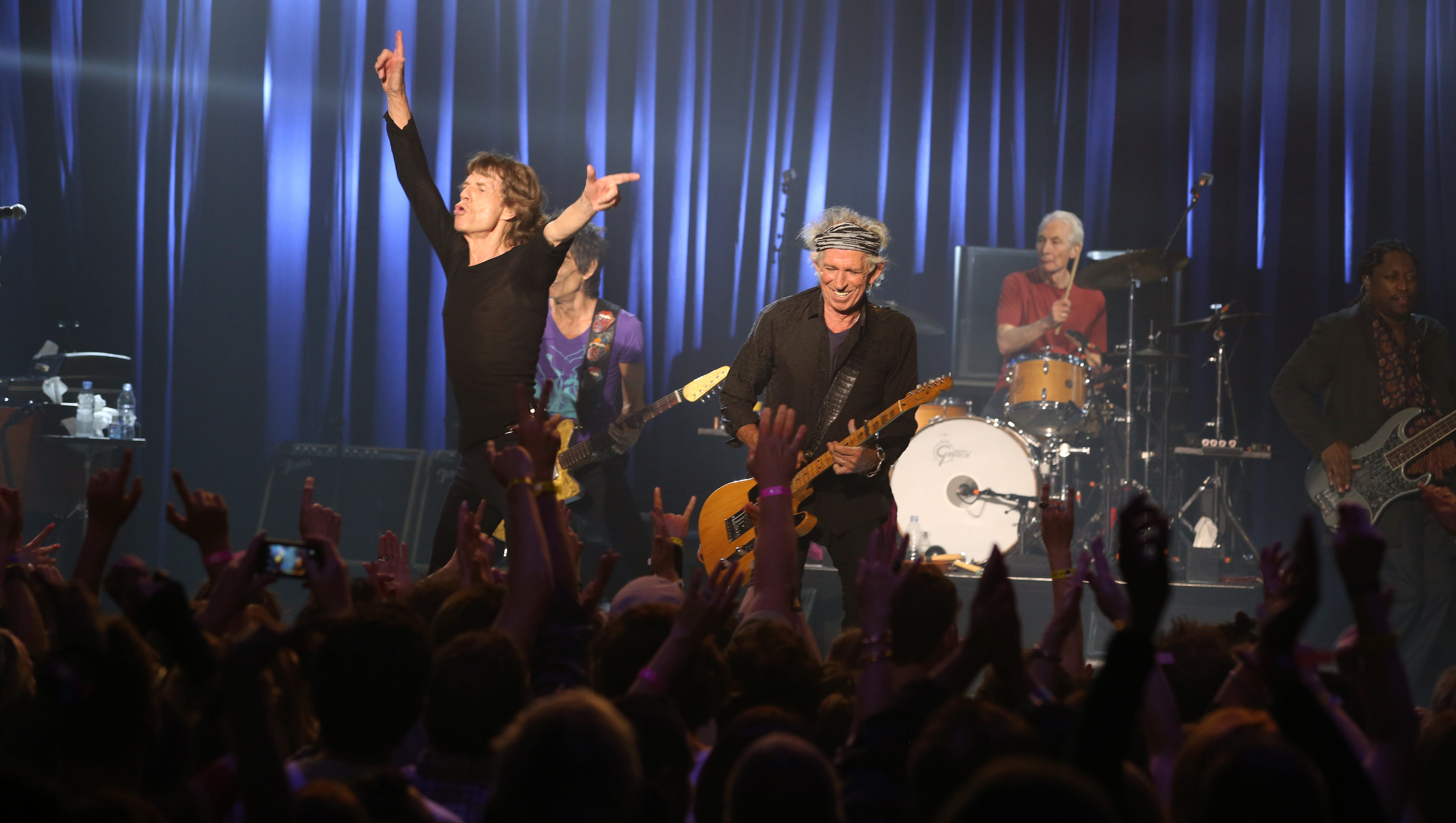 Stones Highlight Sticky Fingers On Tour