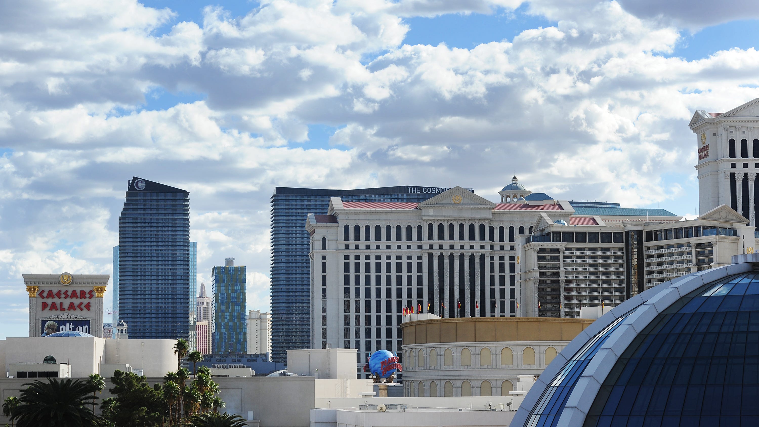 Caesars Entertainment now requiring COVID-19 testing for all employees