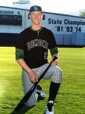 Magical Thing Happens As Phoenix High School Team Honors A Fallen Vet Magical Thing Happens As Phoenix High School Team Honors A Fallen Vet