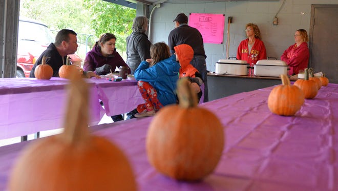 Games, food and pumpkin painting were among the things to do at Ebenezer Park during Empowerment in the Park on Saturday, Oct. 1, 2016. This is the second year for the fall festival sponsored by Shadow Busters and Tim McShane Insurance to benefit the 2016 Allstate Foundation Purple Purse Campaign to end domestic violence. October is National Domestic Violence Awareness Month.