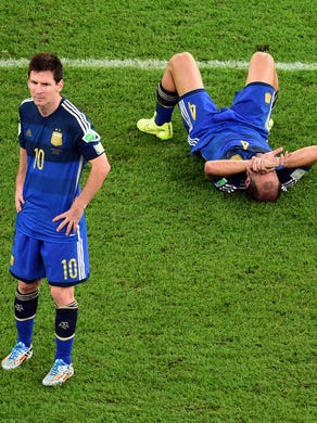 Costa Rica Beats Greece In Shootout