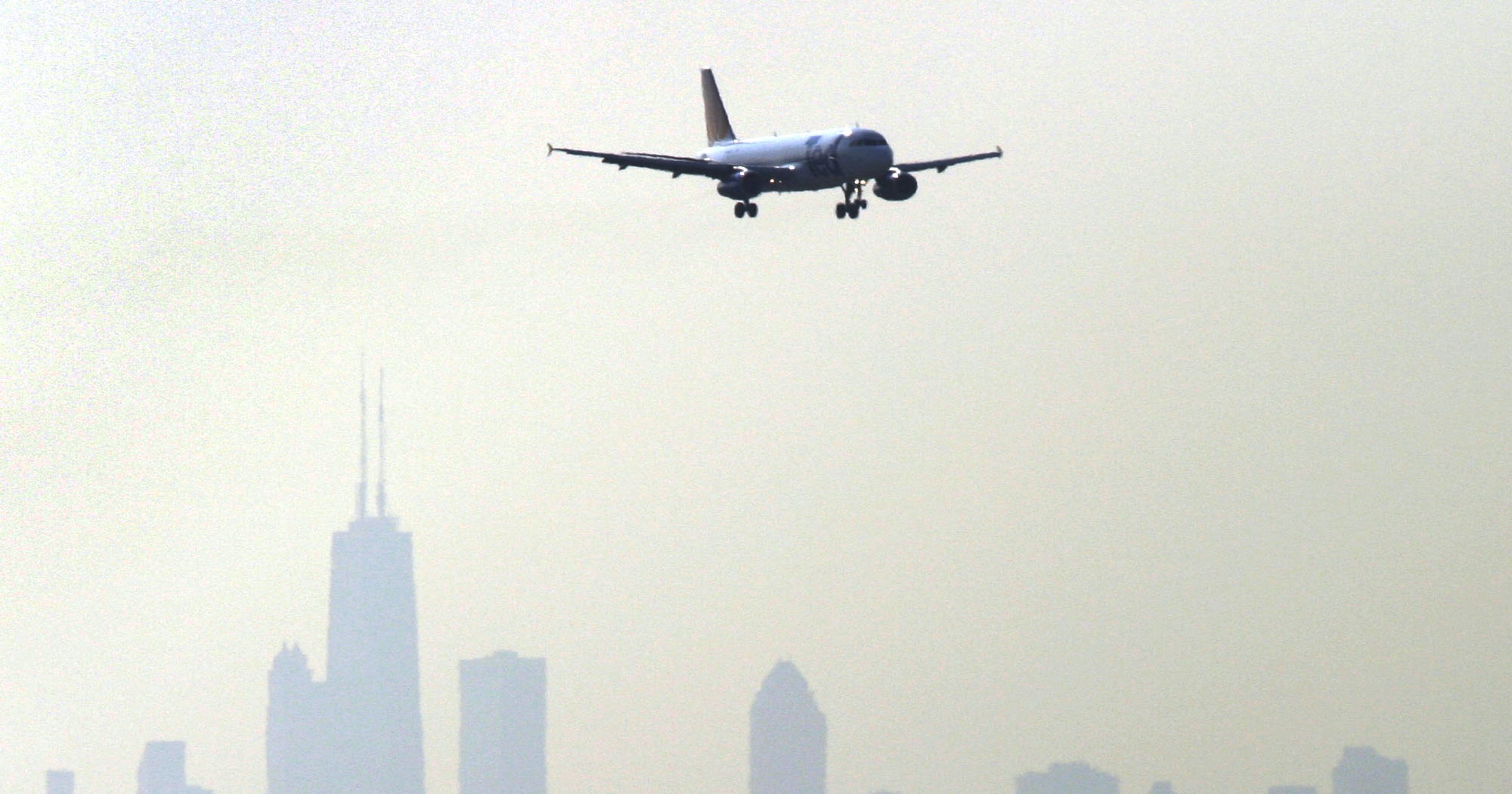 Wednesday: Chicago flight cancellations on downward trend