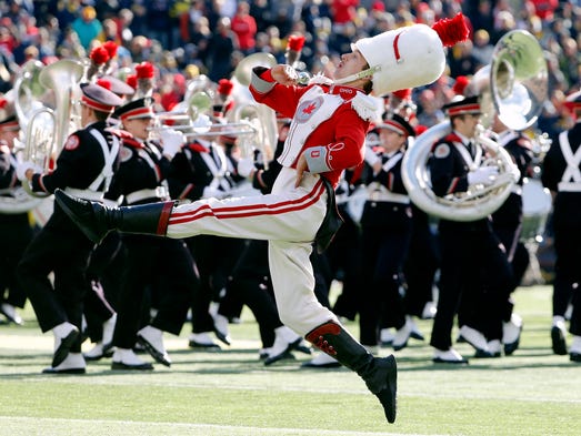 Head drum major John LaVage leads the Ohio State marching
