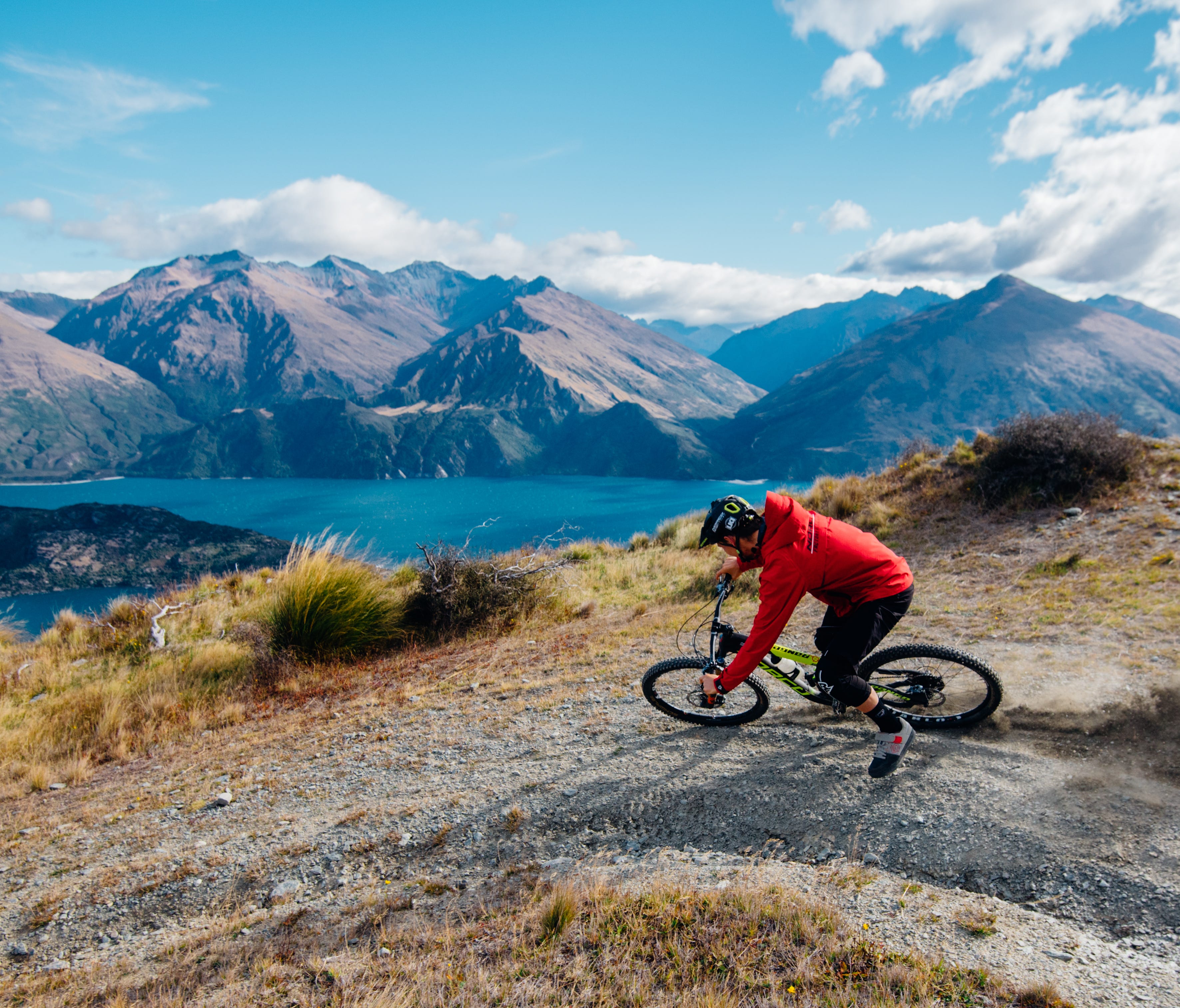 Part of a high-country sheep station alongside Lake Wanaka, Mount Burke has schist-gravel ground that always delivers a satisfying slide while cornering. Expect massive scenery and even bigger fun.