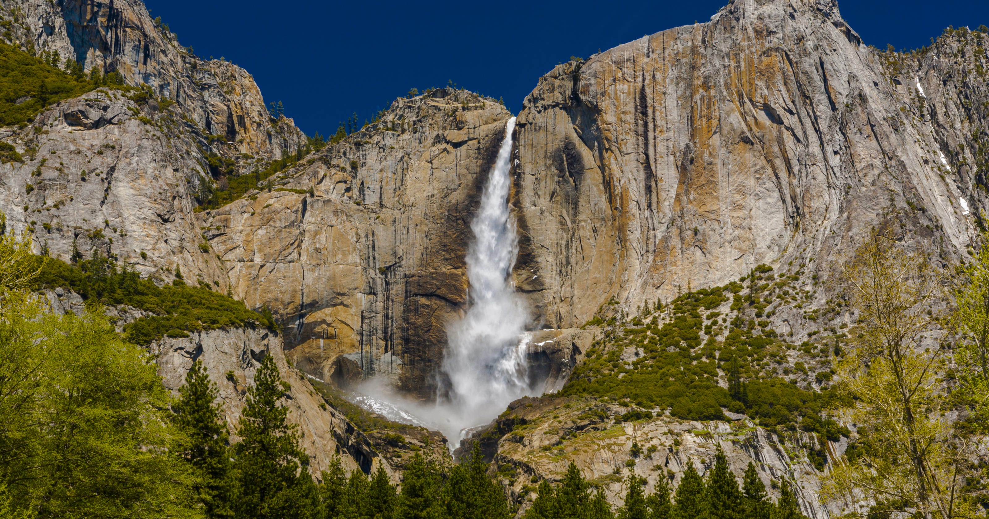 Waterfalls are roaring this spring in Yosemite National Park