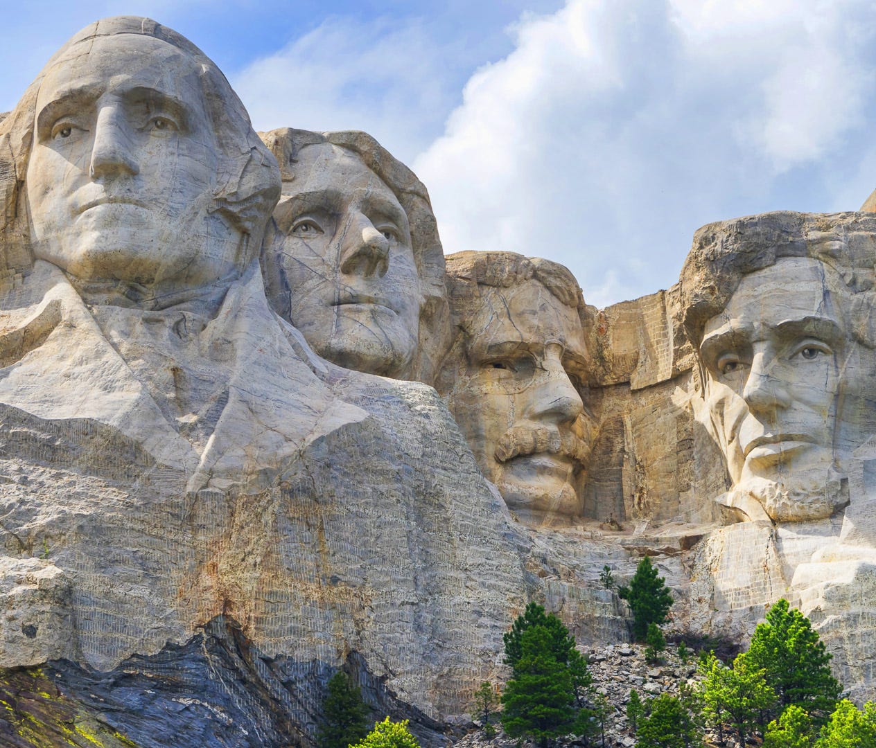South Dakota: Mount Rushmore is one of the most quintessential tourist attractions in the country — and it's free. You know that you'll be seeing the huge, carved faces of past presidents Washington, Jefferson, Roosevelt and Lincoln, but throughout t