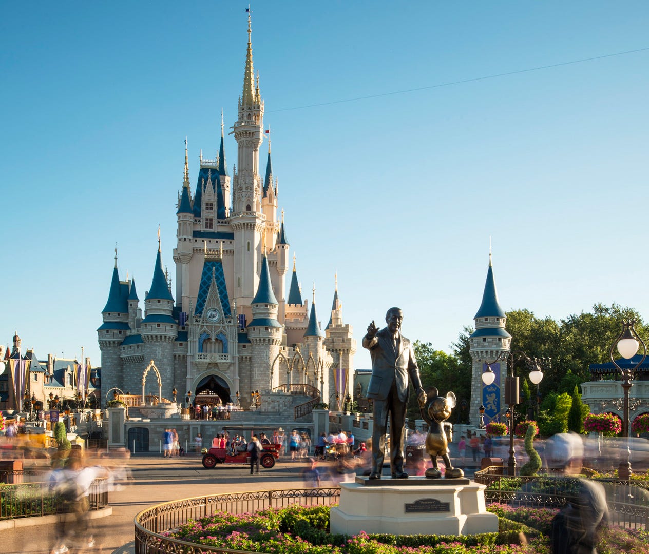 Disney World — Orlando, Fla. (Cost to fly: $124): The most popular theme park in the world, according to Themed Entertainment Association, Magic Kingdom gets over 20 million visitors a year, making it one of the biggest tourist attractions on the pla