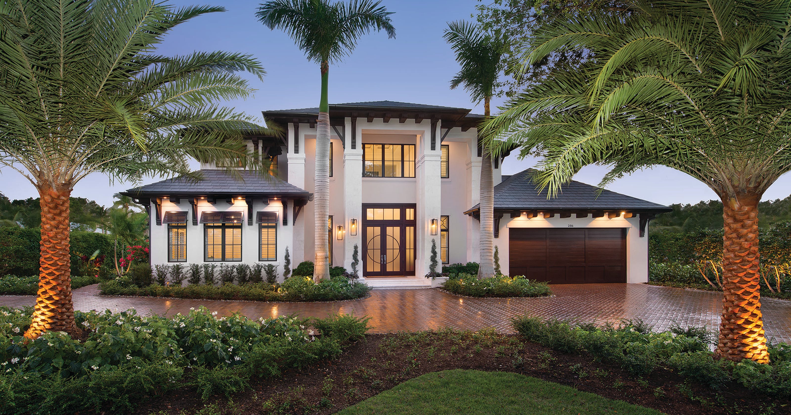 Van Emmerik Custom Homes completes luxury residence in downtown Naples Van Emmerik Custom Homes completes luxury residence in downtown Naples