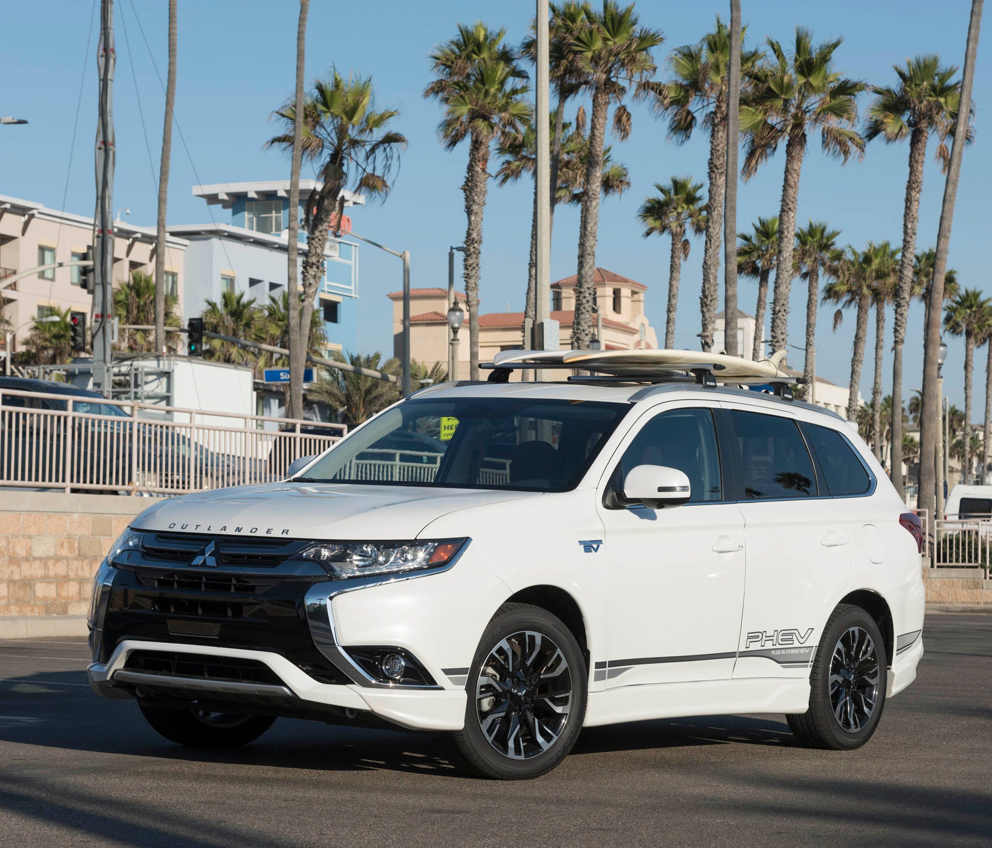 2018 Mitsubishi Outlander PHEV