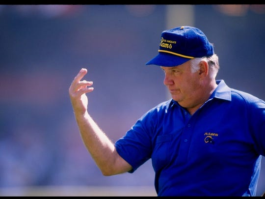 John Robinson 3 Facts On The Lsu Football Consultant Former Usc
