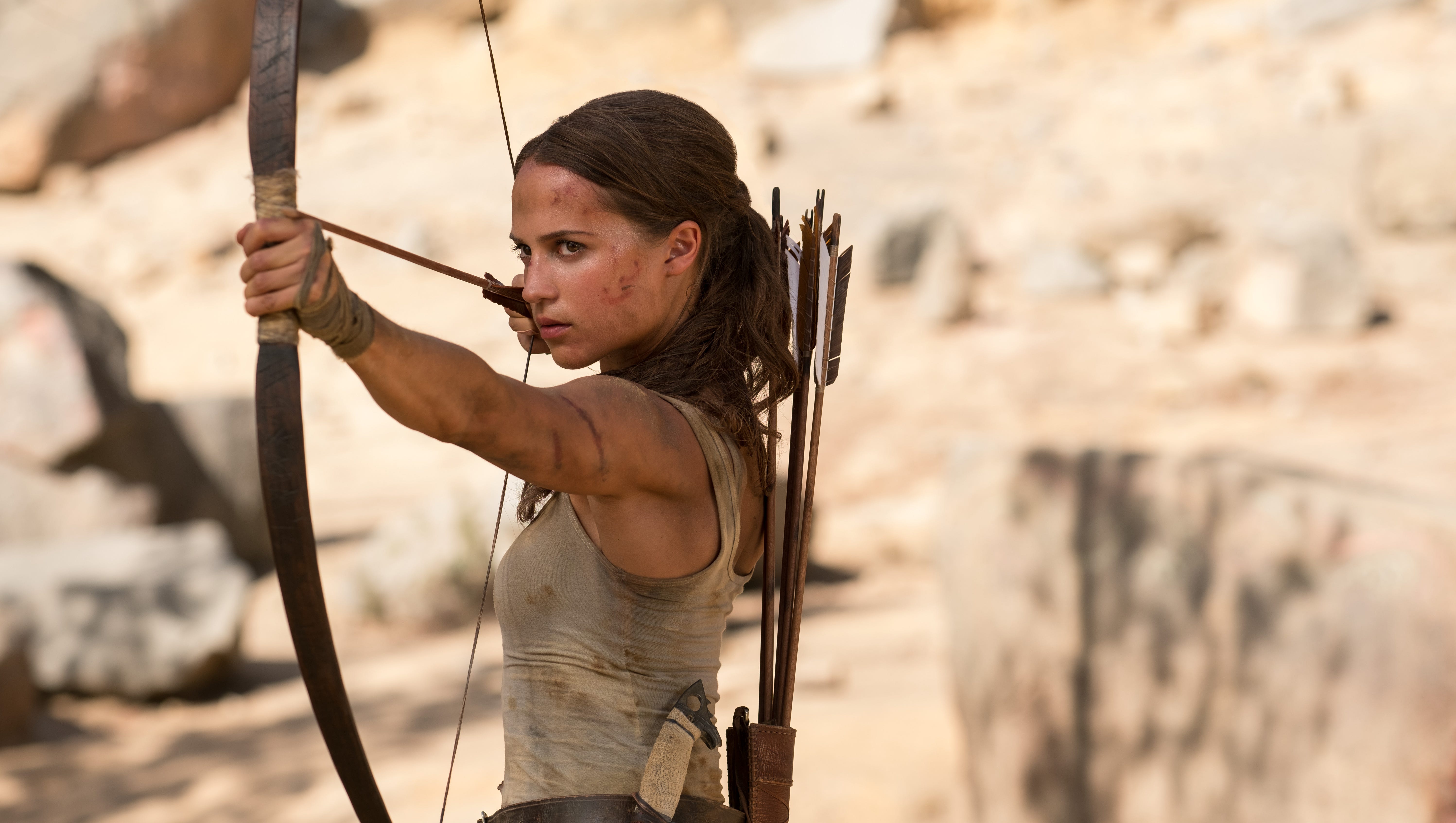 Tomb raider dual pistols zoomcelebrity