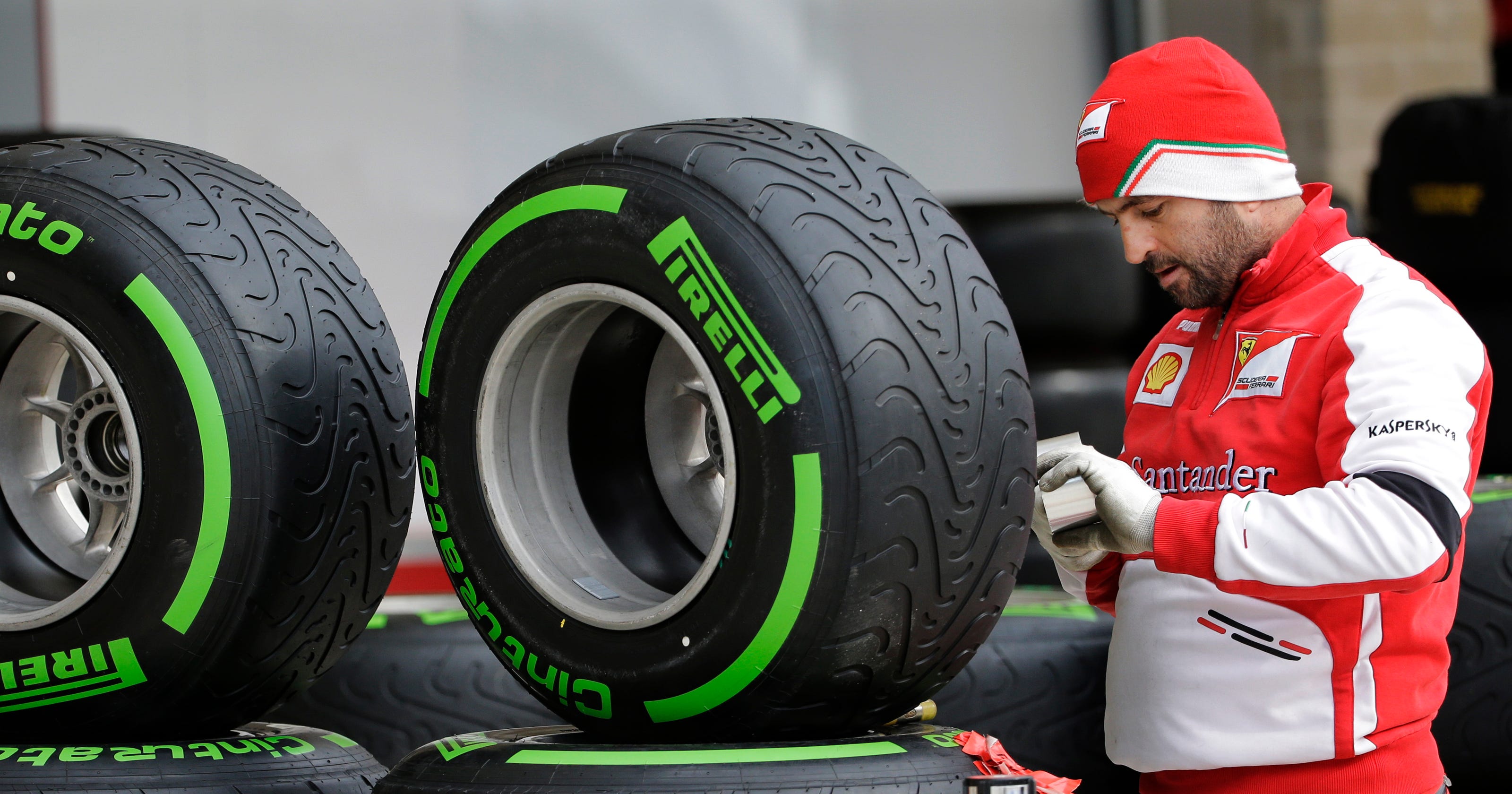 F1 race brings speed, glitz and dollars to Austin
