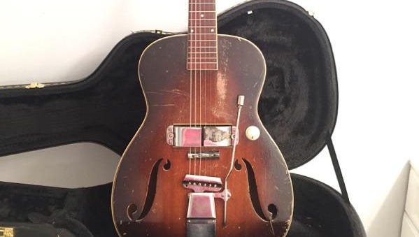 7 5 Million Guitar Sale In Lewes May Smash World Record